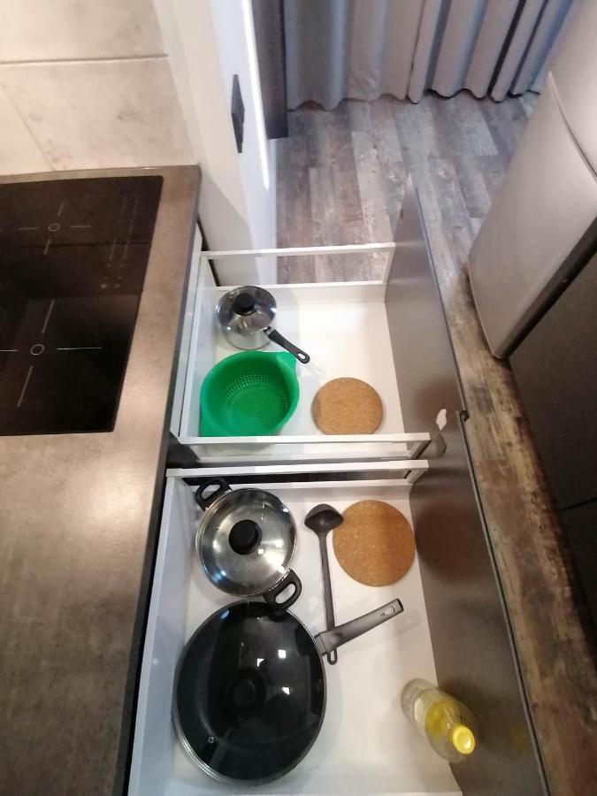 Erdvi Studija Spacious Studio Apartment Self Check In VNO Exterior foto